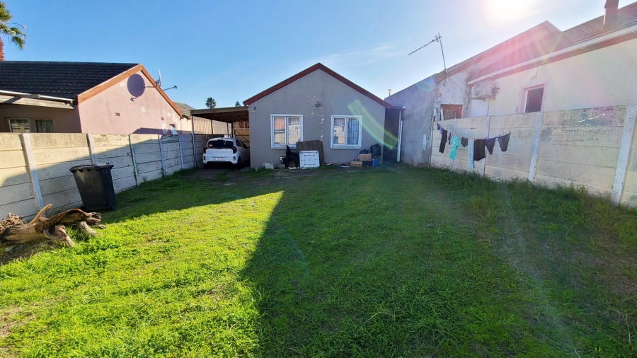 2 Bedroom Property for Sale in Silversands Western Cape